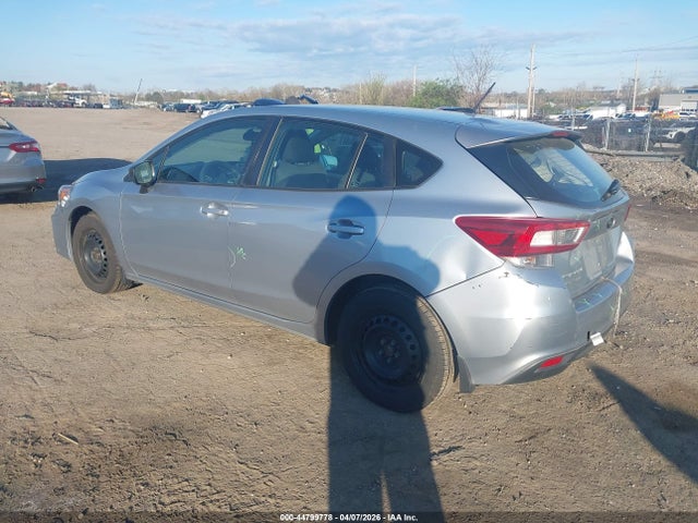 44799778 :رقم المزاد ، 4S3GTAA66J3718876 vin ، 2018 Subaru Impreza 2.0i مزاد بيع