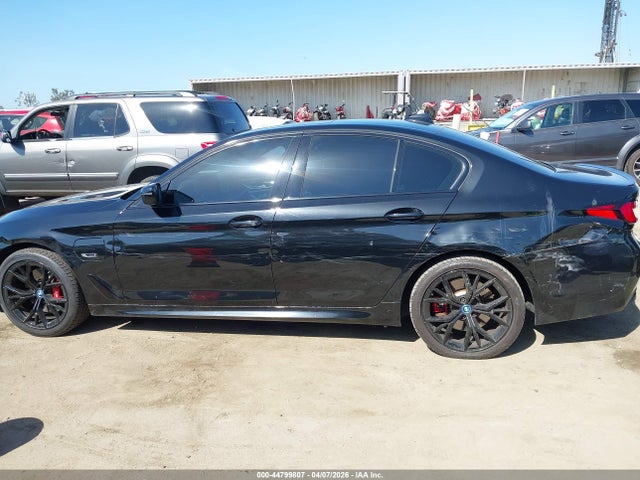 WBA13AG00PCM36425 BMW 530e