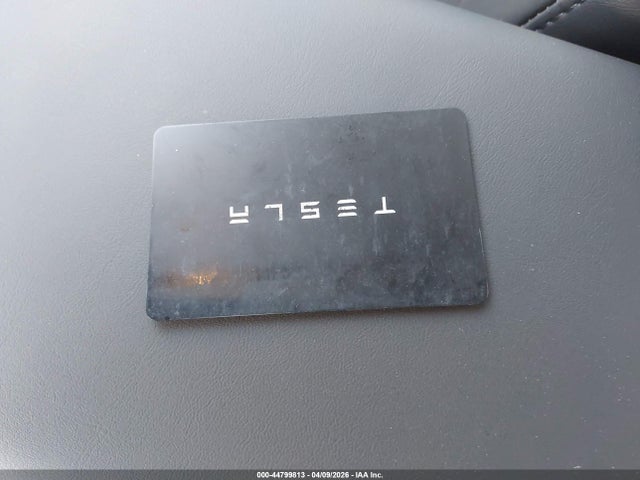 2024 Tesla Model Y Long Range Dual Motor All-wheel Drive მანქანა იყიდება აუქციონზე, vin: 7SAYGDEE0RA218884, აუქციონის ნომერი: 44799813