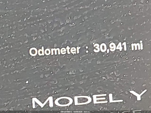 2024 Tesla Model Y Long Range Dual Motor All-wheel Drive მანქანა იყიდება აუქციონზე, vin: 7SAYGDEE0RA218884, აუქციონის ნომერი: 44799813