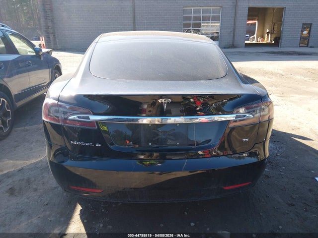Tesla Model S 60/75 2017 5YJSA1E18HF218326 Image 17