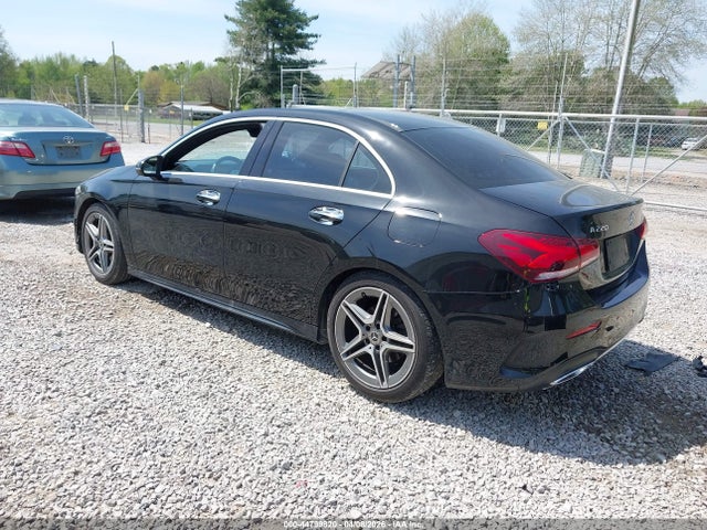 44799820 :رقم المزاد ، WDD3G4EB7KW013800 vin ، 2019 Mercedes-benz A 220 مزاد بيع