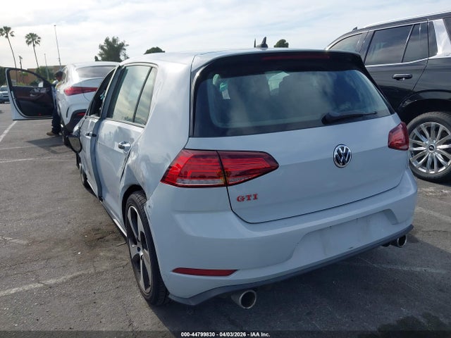 2019 VOLKSWAGEN GOLF GTI 3VW5T7AU4KM032213 Photo 2
