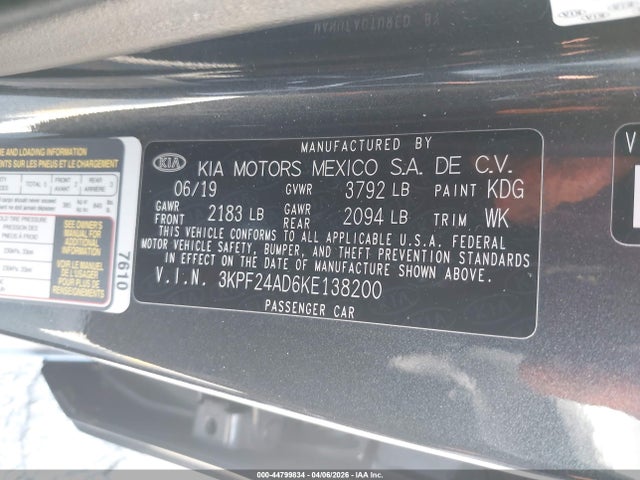 3KPF24AD6KE138200 KIA Forte Lxs