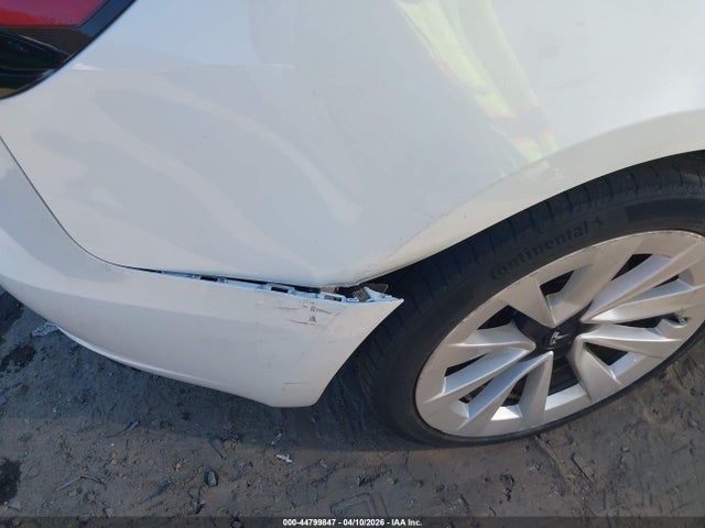 Продаж на аукціоні авто 2023 Tesla Model 3 Rear-wheel Drive, vin: 5YJ3E1EA6PF399384, номер лоту: 44799847