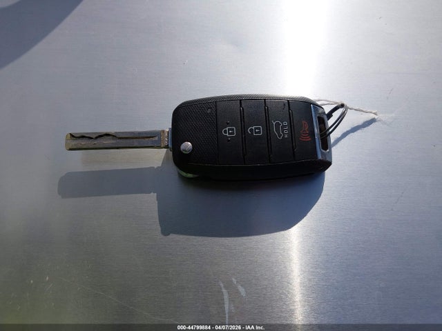 44799884 :رقم المزاد ، KNDJP3A51G7250618 vin ، 2016 Kia Soul + مزاد بيع