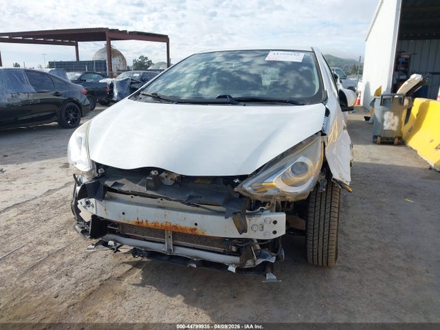 JTDKDTB36F1583649 Toyota Prius C Two