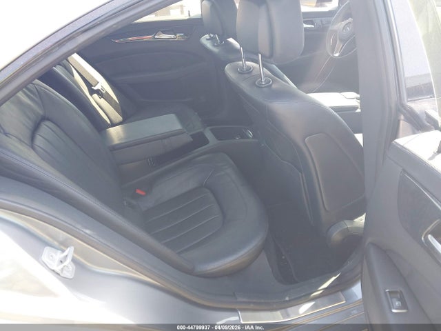 2012 MERCEDES-BENZ CLS 550 WDDLJ9BB8CA027397 Photo 7