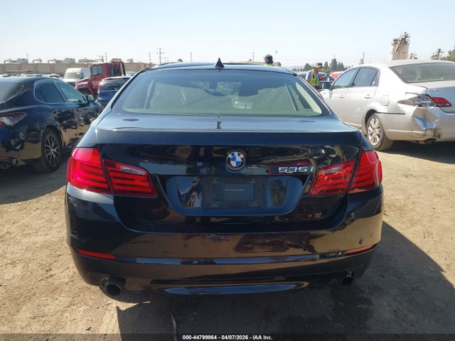 2011 Bmw 535i მანქანა იყიდება აუქციონზე, vin: WBAFR7C59BC608937, აუქციონის ნომერი: 44799964