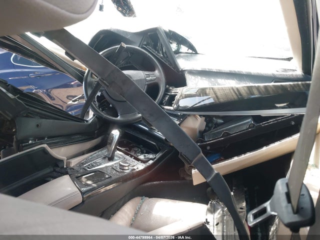 2011 Bmw 535i მანქანა იყიდება აუქციონზე, vin: WBAFR7C59BC608937, აუქციონის ნომერი: 44799964