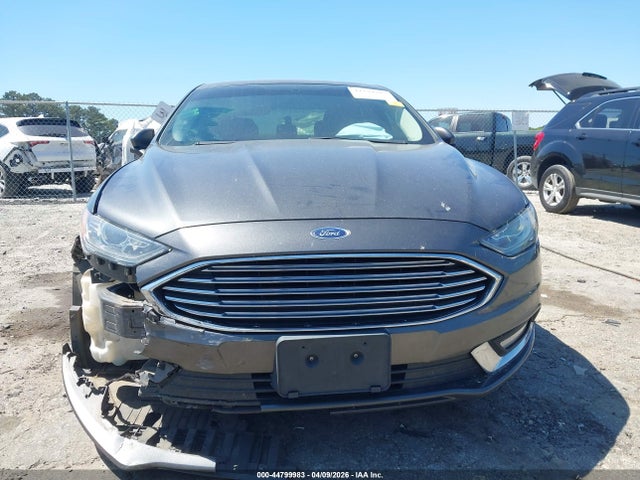 2017 Ford Fusion Hybrid Se მანქანა იყიდება აუქციონზე, vin: 3FA6P0LU9HR315188, აუქციონის ნომერი: 44799983