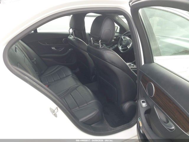 44800017 :رقم المزاد ، 55SWF4KB8GU175752 vin ، 2016 Mercedes-benz C 300 Sport 4matic مزاد بيع