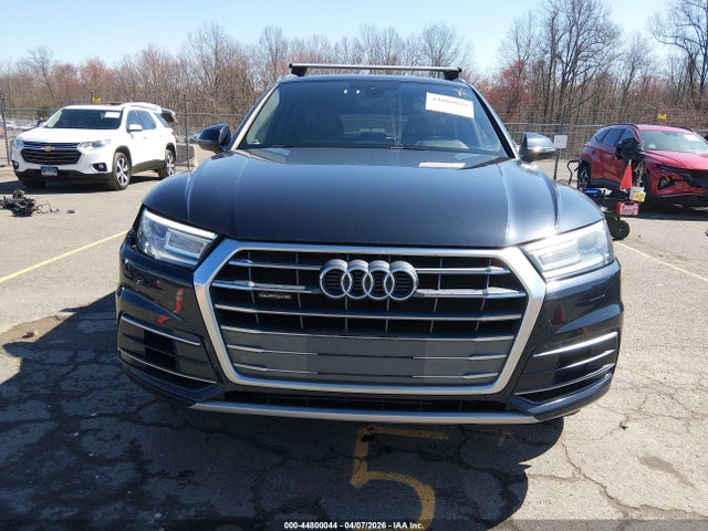 44800044 :رقم المزاد ، WA1ANAFY3J2077504 vin ، 2018 Audi Q5 2.0t Premium/2.0t Tech Premium مزاد بيع