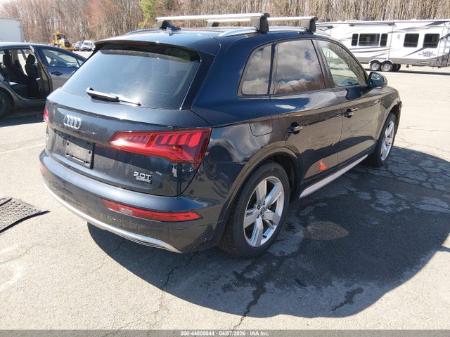 44800044 :رقم المزاد ، WA1ANAFY3J2077504 vin ، 2018 Audi Q5 2.0t Premium/2.0t Tech Premium مزاد بيع