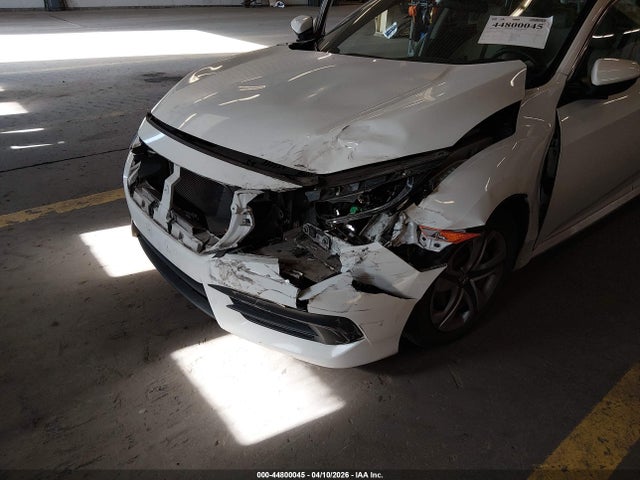Honda Civic Lx 2018 2HGFC2F56JH601718 Image 6