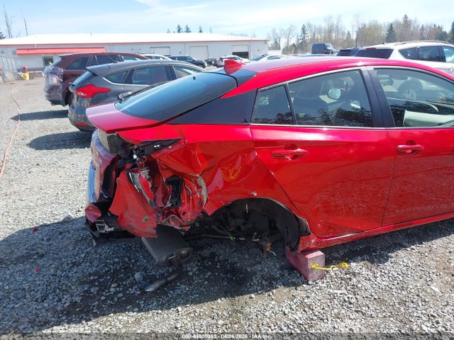 2016 Toyota Prius Three Touring მანქანა იყიდება აუქციონზე, vin: JTDKARFU4G3519467, აუქციონის ნომერი: 44800053