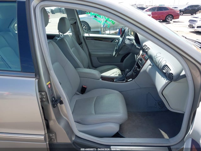 2003 Mercedes-benz C 240 მანქანა იყიდება აუქციონზე, vin: WDBRF61J23F306732, აუქციონის ნომერი: 44800073