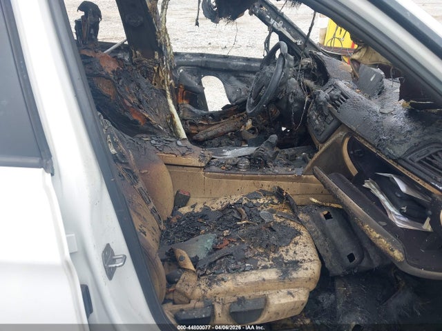 BMW 320i Xdrive 2014 WBA3C3C5XEP661611 Image 5