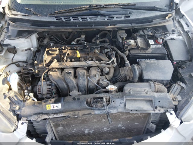 2016 HYUNDAI ELANTRA 5NPDH4AE9GH781545 Photo 9