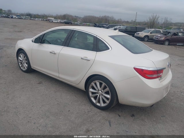 2013 Buick Verano მანქანა იყიდება აუქციონზე, vin: 1G4PP5SK9D4247677, აუქციონის ნომერი: 44800087