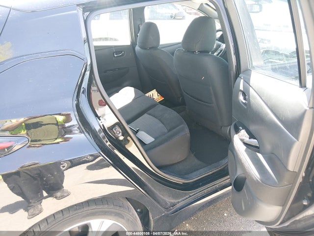 1N4AZ1CP1KC309895 Nissan LEAF SV