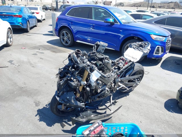 44800125 :رقم المزاد ، WB10P2309S6L21485 vin ، 2025 Bmw S 1000 Rr مزاد بيع