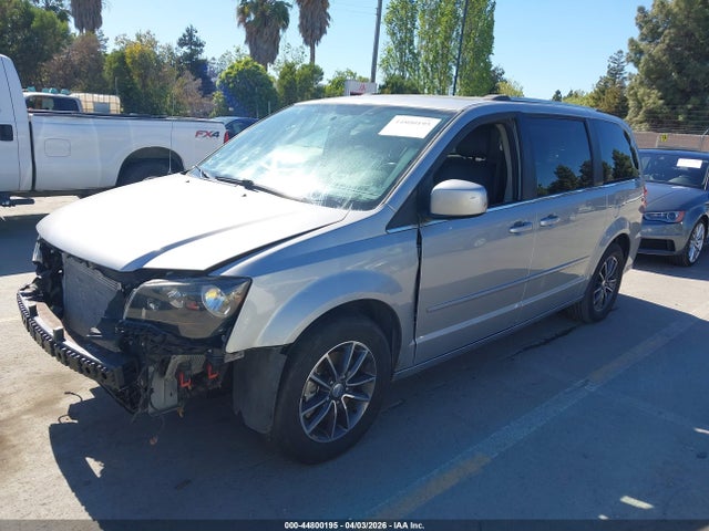 Продаж на аукціоні авто 2017 Dodge Grand Caravan Sxt, vin: 2C4RDGCG5HR715502, номер лоту: 44800195