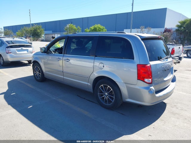 Продаж на аукціоні авто 2017 Dodge Grand Caravan Sxt, vin: 2C4RDGCG5HR715502, номер лоту: 44800195