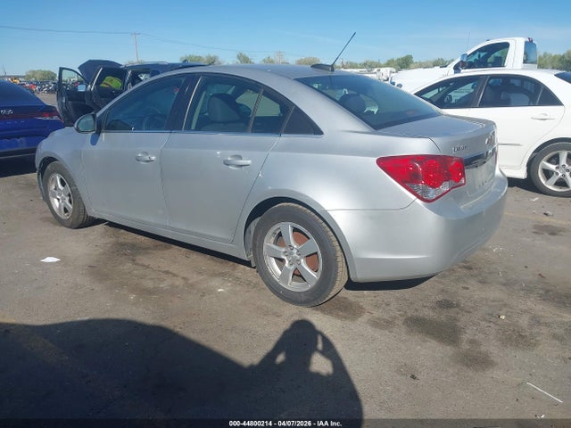 1G1PC5SB5F7227114 Chevrolet Cruze 1lt Auto