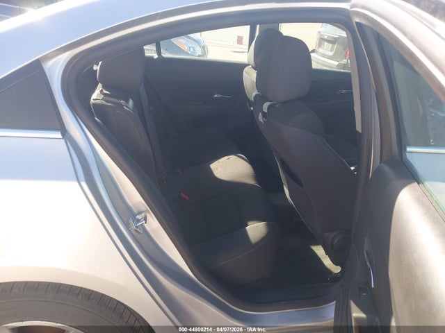 1G1PC5SB5F7227114 Chevrolet Cruze 1lt Auto