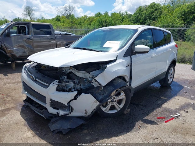 Продажа на аукционе авто 2014 Ford Escape Se, vin: 1FMCU0G97EUB93121, номер лота: 44800220