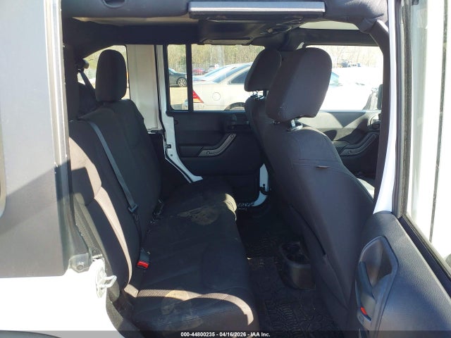 44800235 :رقم المزاد ، 1C4HJWDG5FL591203 vin ، 2015 Jeep Wrangler Unlimited Willys Wheeler مزاد بيع
