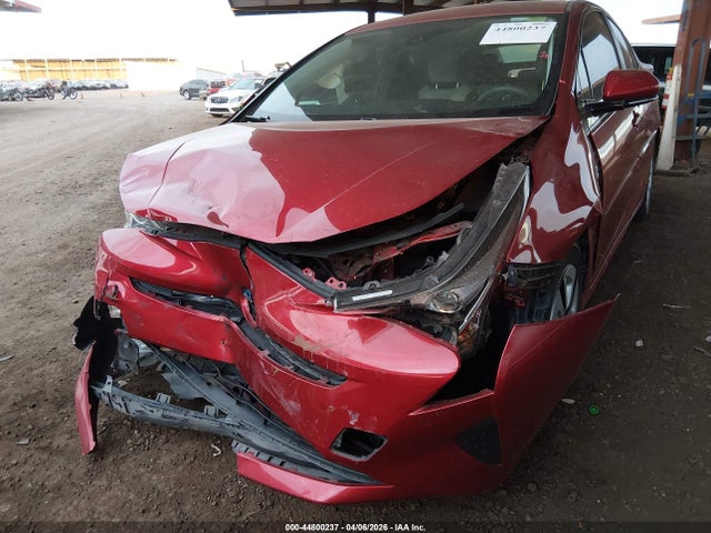 JTDKARFU8H3538413 Toyota Prius Two Eco