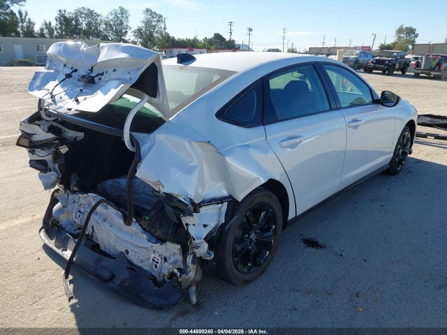 1HGCY1F41SA051043 Honda ACCORD SE