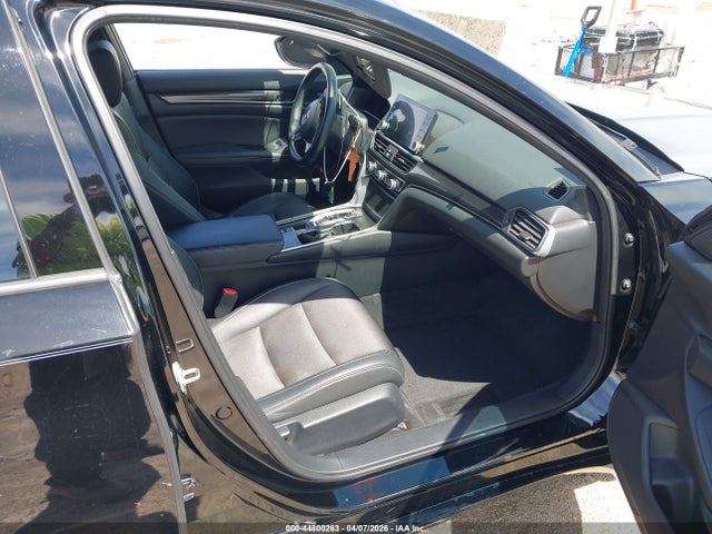 44800263 :رقم المزاد ، 1HGCV2F36KA027570 vin ، 2019 Honda Accord Sport 2.0t مزاد بيع