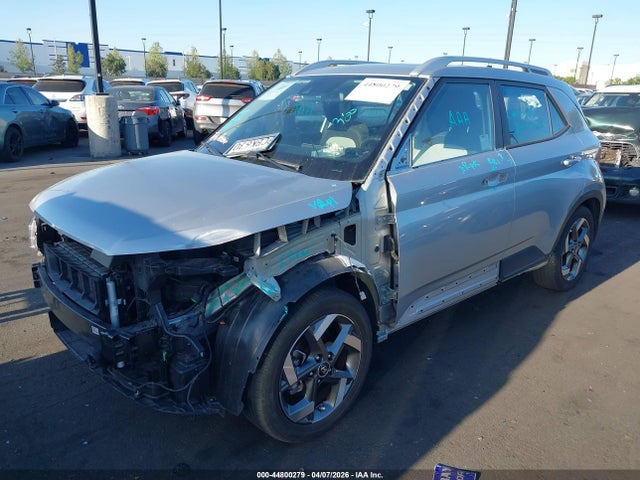 KMHRC8A39NU195663 Hyundai Venue Sel