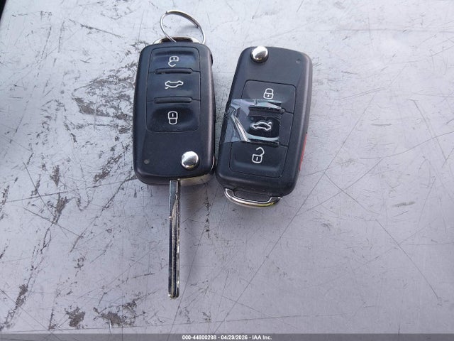 3VWL17AJ5GM204503 Volkswagen Jetta 1.8t Sel
