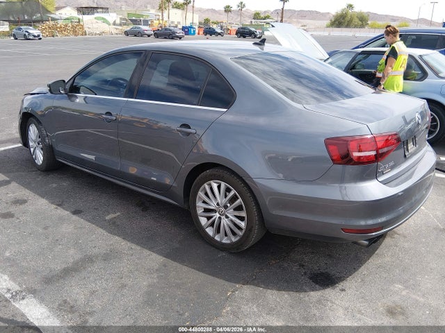 3VWL17AJ5GM204503 Volkswagen Jetta 1.8t Sel