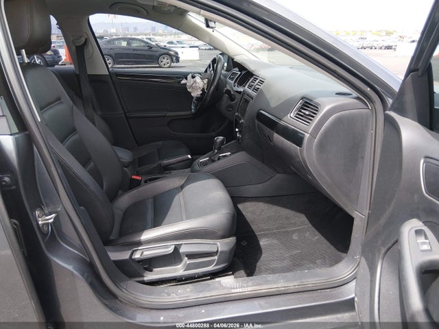 3VWL17AJ5GM204503 Volkswagen Jetta 1.8t Sel