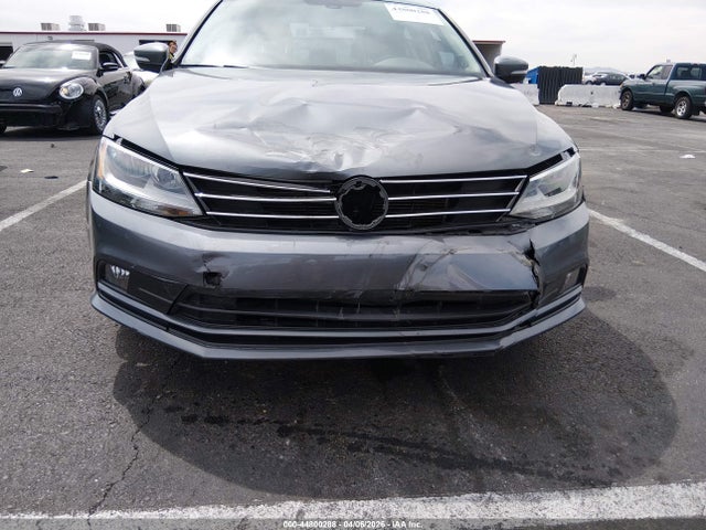 3VWL17AJ5GM204503 Volkswagen Jetta 1.8t Sel