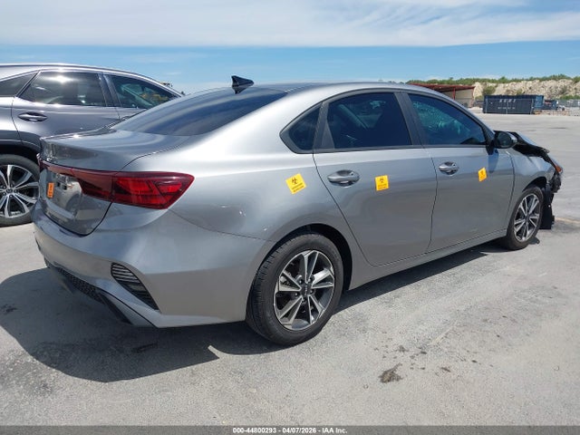 Aukcja sprzedaży 2024 Kia Forte Lxs, vin: 3KPF24AD7RE770049, numer aukcji: 44800293