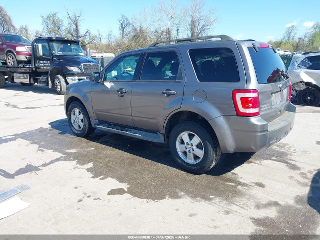 Продаж на аукціоні авто 2010 Ford Escape Xlt, vin: 1FMCU9DGXAKD09831, номер лоту: 44800307