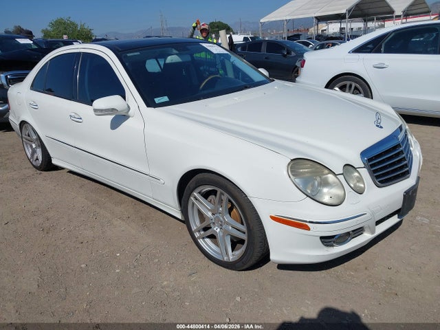 44800414 :رقم المزاد ، WDBUF72X47B098966 vin ، 2007 Mercedes-benz E 550 مزاد بيع