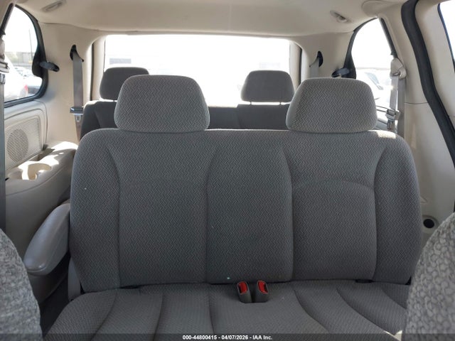 2006 CHRYSLER TOWN & COUNTRY 1A4GP45R16B733626 Photo 7