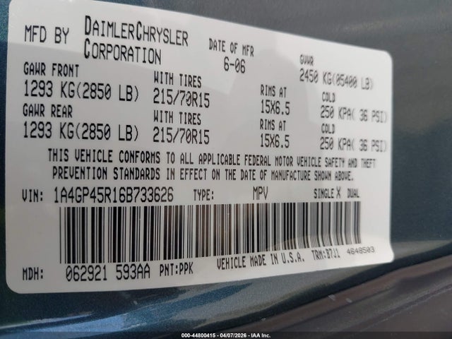 2006 CHRYSLER TOWN & COUNTRY 1A4GP45R16B733626 Photo 8
