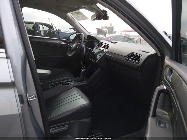 44800443 :رقم المزاد ، 3VV2B7AX0NM050331 vin ، 2022 Volkswagen Tiguan 2.0t Se مزاد بيع