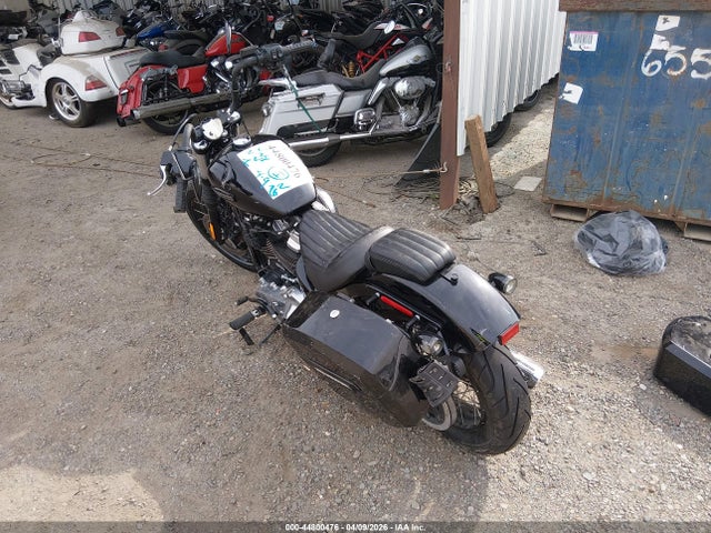 1HD1YJ928SB041912 Harley-Davidson FXBB
