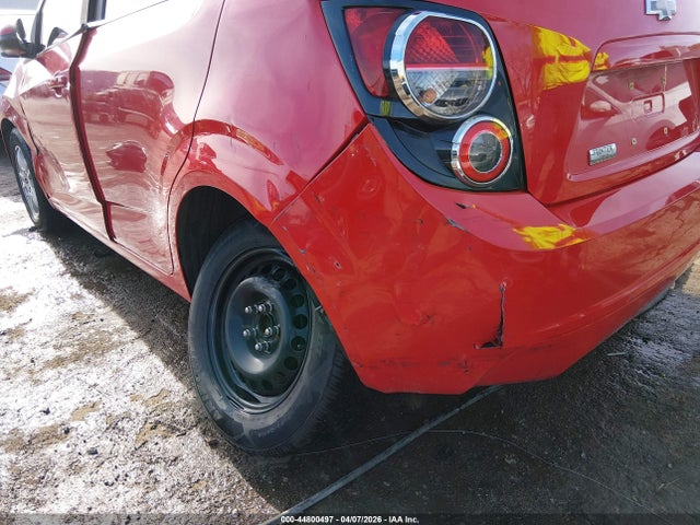 Продажа на аукционе авто 2015 Chevrolet Sonic Lt Auto, vin: 1G1JC6SH5F4122820, номер лота: 44800497