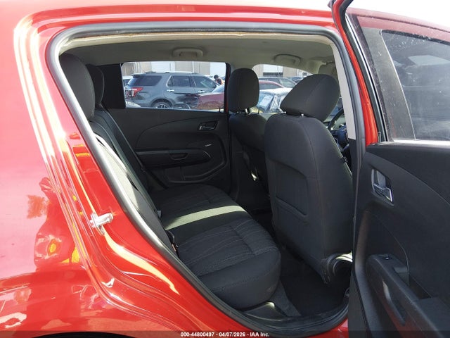 Продажа на аукционе авто 2015 Chevrolet Sonic Lt Auto, vin: 1G1JC6SH5F4122820, номер лота: 44800497