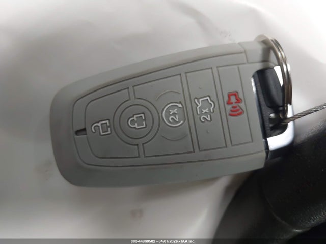 2020 Ford Fusion Sel მანქანა იყიდება აუქციონზე, vin: 3FA6P0CD7LR130212, აუქციონის ნომერი: 44800502